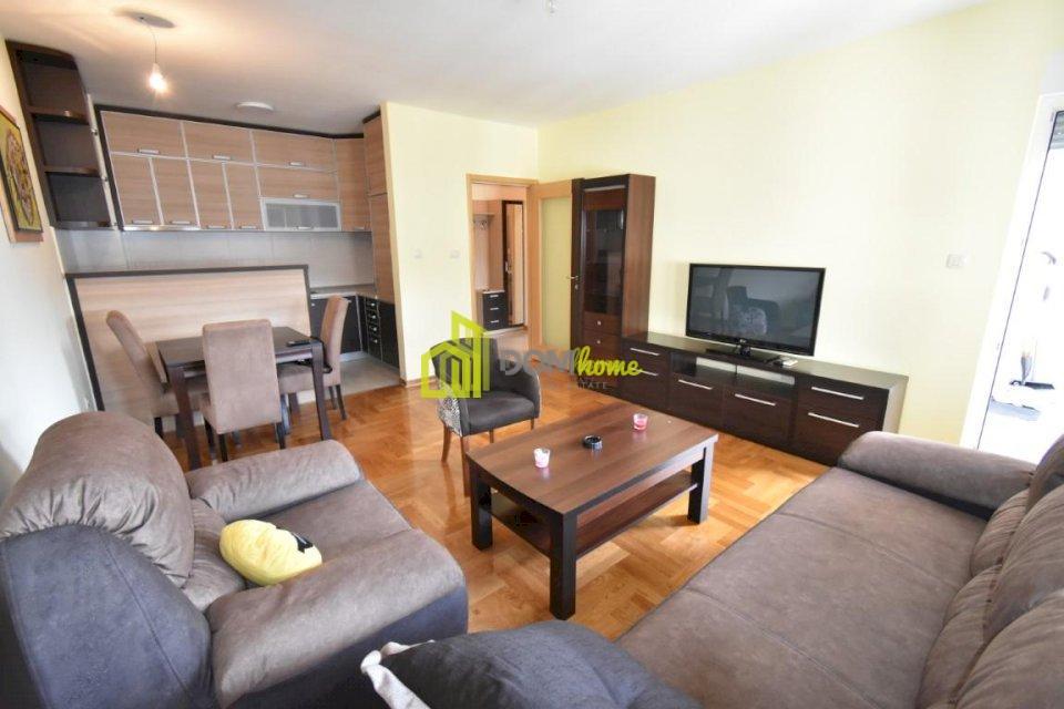 Jednosoban stan 50m2, Tuški put